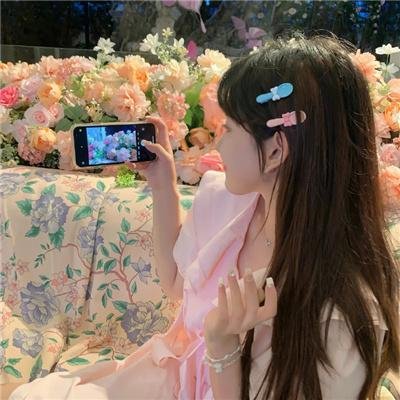 电波女与青春男